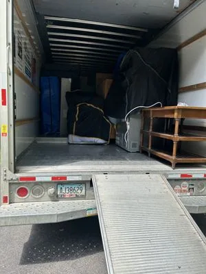 Sanford And Sons Moving Co LLC